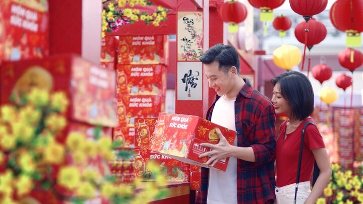 Người trẻ chọn quà gì cho gia đình ngày Tết? - 3