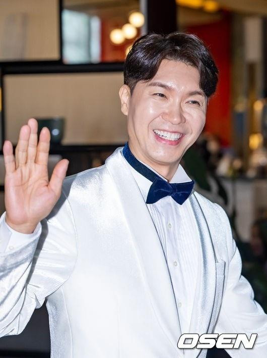 Sao Hàn bị khán giả phản đối khi kể cách 'cưa' vợ kém 23 tuổi - 2