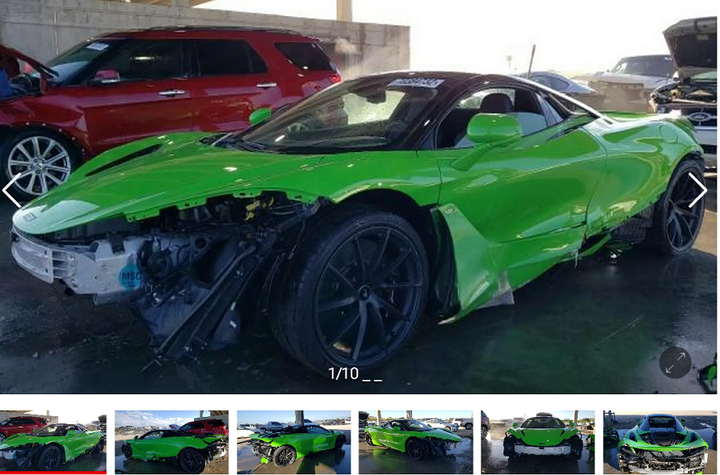 Hai chiếc siêu xe McLaren 720S vỡ nát được mang bán đấu giá - 3