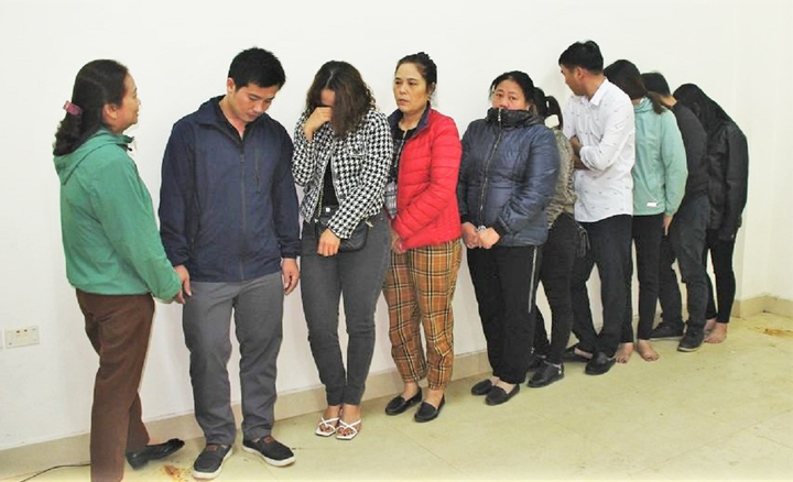 Người phụ nữ 54 tuổi cầm đầu đường dây đánh bạc hơn 110 tỷ đồng - 2