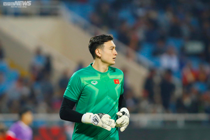 Trực tiếp bóng đá Việt Nam 3-0 Malaysia: Hoàng Đức ghi bàn - 22