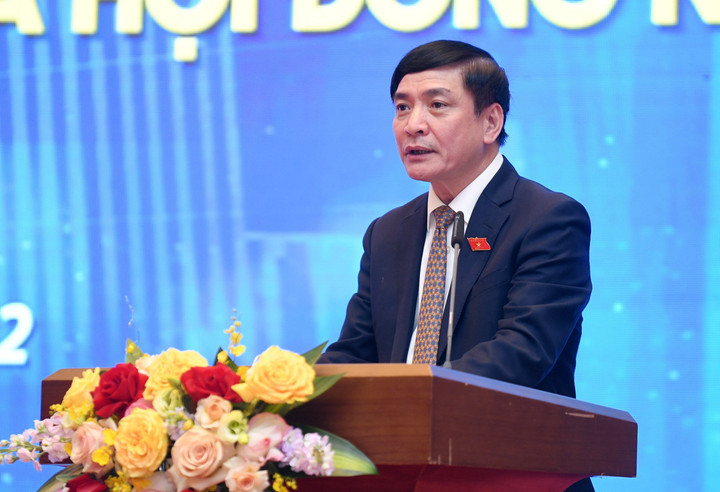 Phát động Giải báo chí toàn quốc về Quốc hội và Hội đồng Nhân dân lần thứ nhất - 1