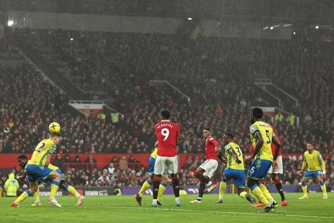 Man Utd thắng trận đậm nhất dưới thời Ten Hag ở Premier League - 2