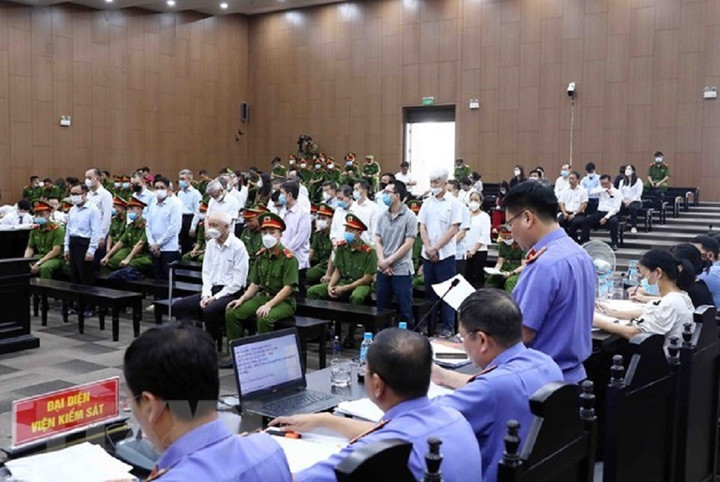 Nộp thêm hơn 1 tỷ đồng, cựu Chủ tịch Bình Dương được giảm 1 năm tù - 1