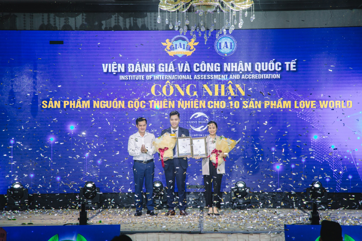 Viện IAI trao chứng nhận sản phẩm thiên nhiên cho 10 sản phẩm Love World - 2