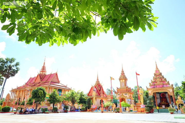 Ngắm ngôi chùa Khmer 135 năm tuổi ở Bạc Liêu - 2