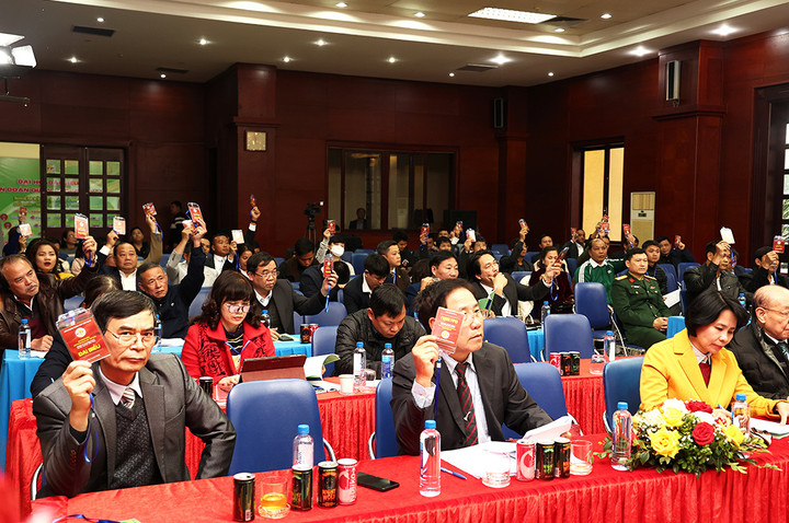 Ông Nguyễn Quốc Kỳ tái đắc cử Chủ tịch Liên đoàn quần vợt Việt Nam - 1