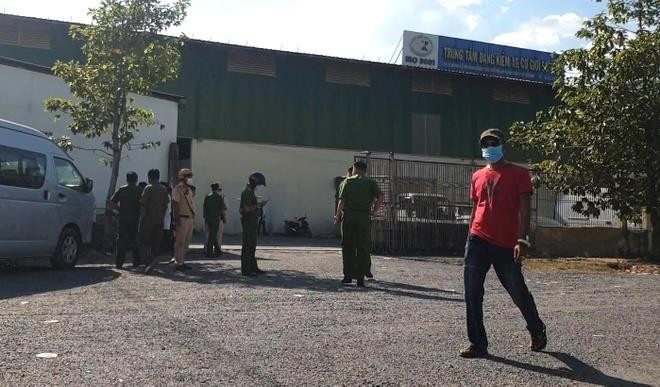 Khám xét thêm một trung tâm đăng kiểm ở TP.HCM - 1