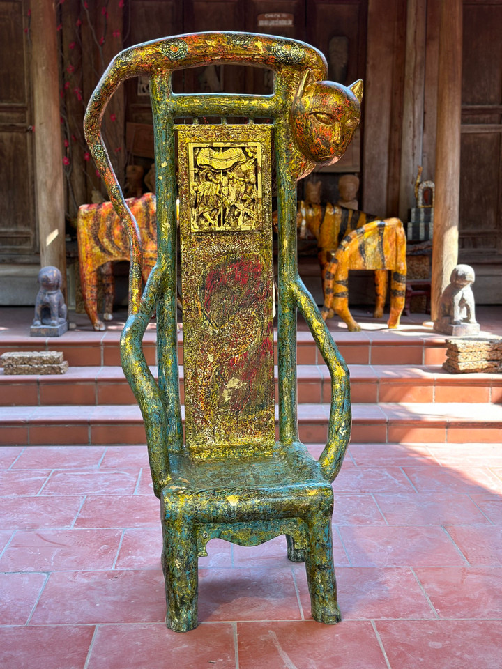 Bộ bàn ghế 7 con mèo 'độc nhất vô nhị' giá 1 tỷ đồng chào Tết Quý Mão 2023 - 5