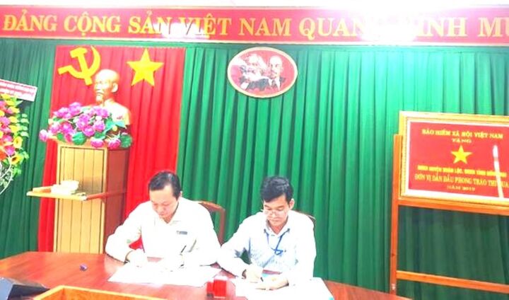Ký hợp đồng khám chữa bệnh BHYT năm 2023 với các cơ sở y tế - 1