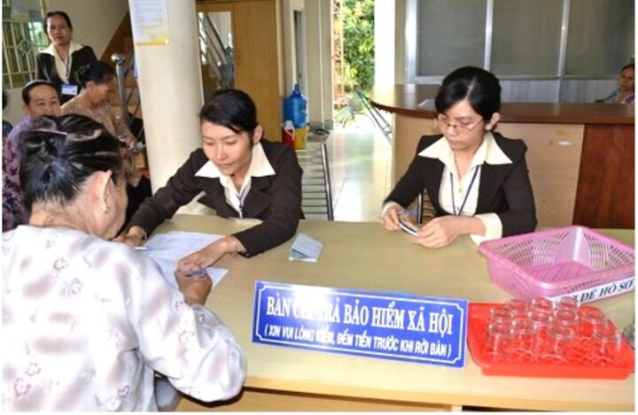 Quỹ BHTN, cứu cánh cho lao động mất việc - 1