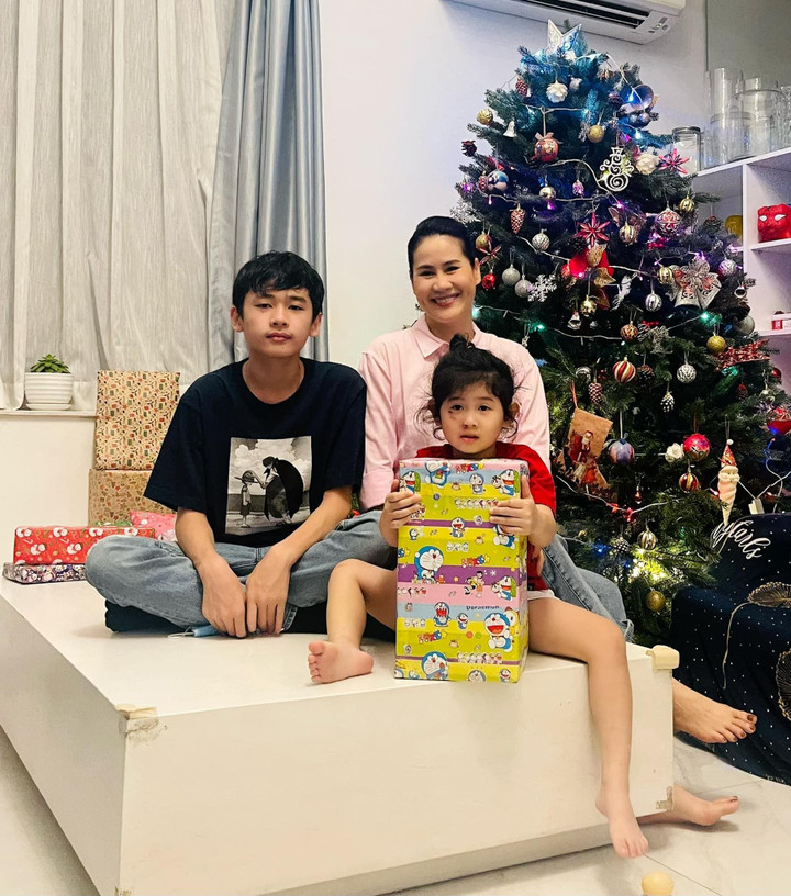 Thân Thúy Hà 'gây thương nhớ' với nhan sắc thời thanh xuân năm 17 tuổi - 4