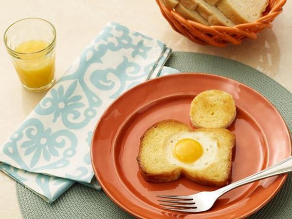 Điều gì xảy ra khi bạn ăn bánh mỳ hằng ngày? - 1