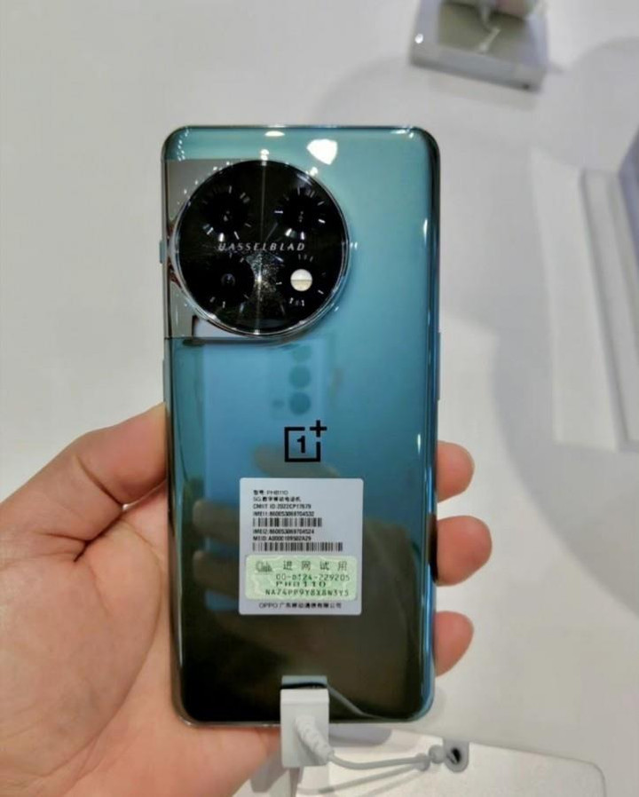 Xem thiết kế OnePlus 11 trước thềm ra mắt chính thức - 2