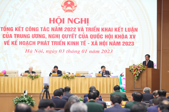Năm 2022, Việt Nam tăng trưởng GDP cao nhất trong 10 năm qua - 2