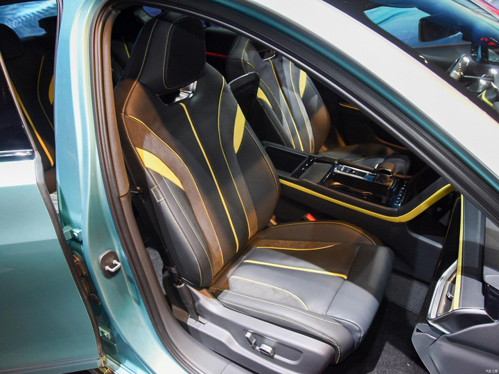 hongqi, faw, h6, hongqi h6, h5, h7, h9, sedan, hạng sang, bmw, mercedes, audi, xe trung quốc, trung quốc, quảng châu ảnh 14 Chi tiết Hongqi H6 thế hệ mới - 14