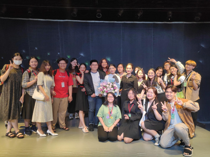 Kịch đam mỹ 'Bồ công anh': Tình yêu tựa cánh hoa, gửi nỗi niềm bay theo gió - 6