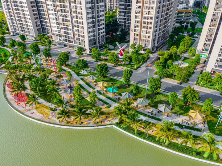 Làn sóng đổ bộ về phía Đông Thủ đô của giới chuyên gia nước ngoài - 1