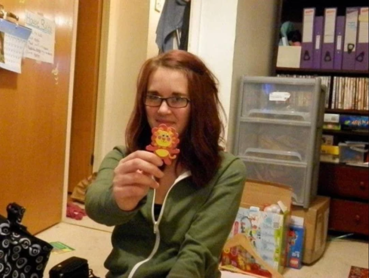 Cô gái mắc chứng đa nhân cách hé lộ việc có 20 ‘con người khác’ sống cùng cơ thể - 2