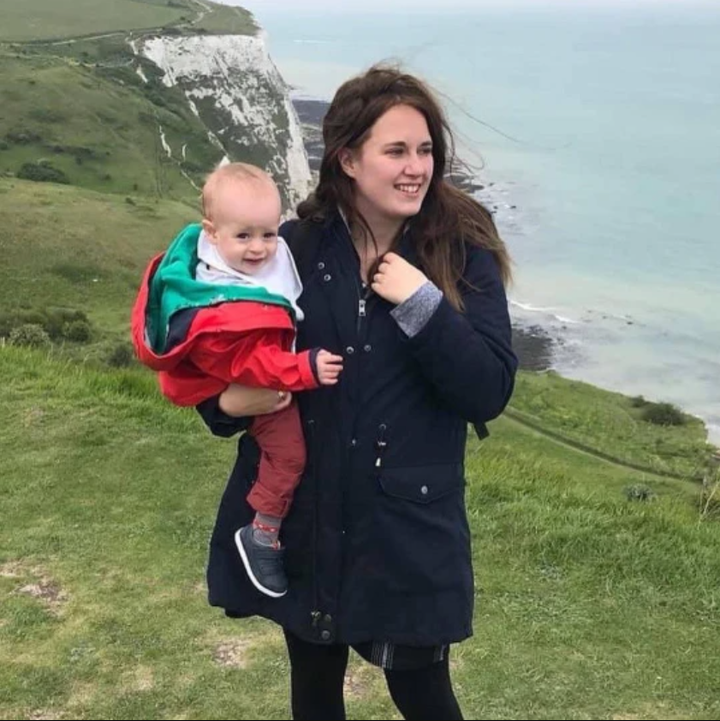 Cô gái mắc chứng đa nhân cách hé lộ việc có 20 ‘con người khác’ sống cùng cơ thể - 4