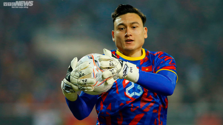 HLV Shin Tae-yong: Tuyển Việt Nam gặp đội yếu nên không thủng lưới - 1