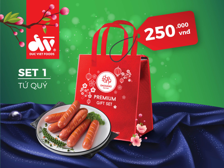 Người tiêu dùng thích thú với nhiều lựa chọn set quà Đức Việt Tết 2023 - 2