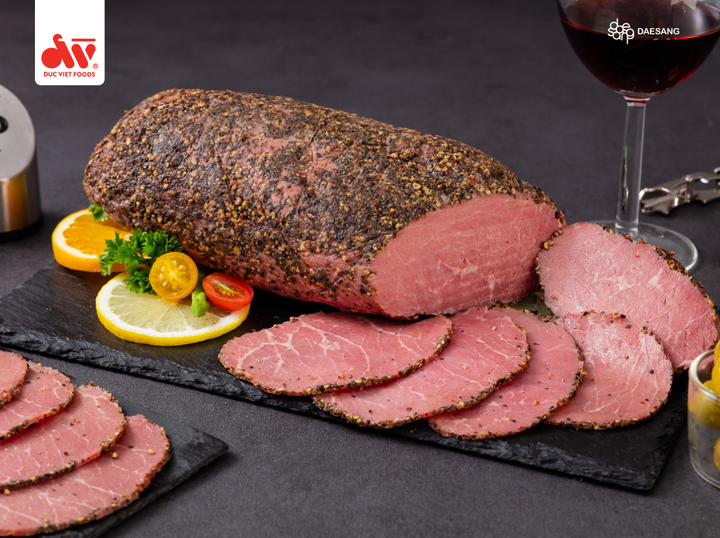 Người tiêu dùng thích thú với nhiều lựa chọn set quà Đức Việt Tết 2023 - 6