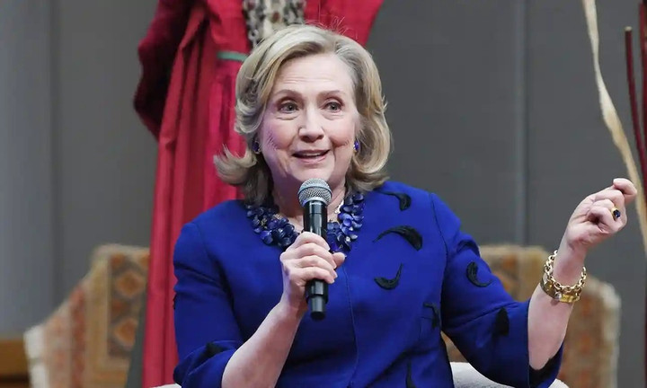 Cựu Ngoại trưởng Mỹ Hillary Clinton sẽ làm giáo sư đại học - 1