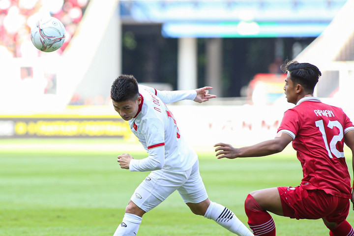 Trực tiếp bóng đá Indonesia 0-0 Việt Nam: Chờ bàn thắng ở trận lượt về - 4