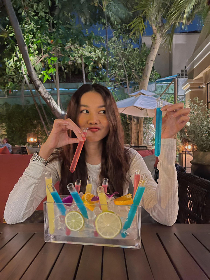 Sao Việt 8/1: Bảo Thy lần đầu khoe rõ mặt con trai - 8