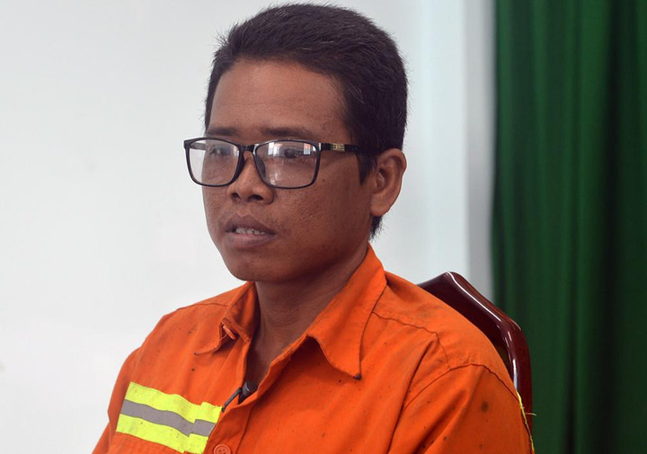 Giải cứu bé trai 10 tuổi: Đề nghị điều cẩu loại lớn vào kéo ống trụ bê tông - 2