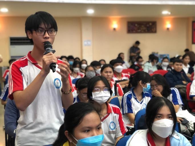 Không cấm trường đại học xét tuyển sớm - 1