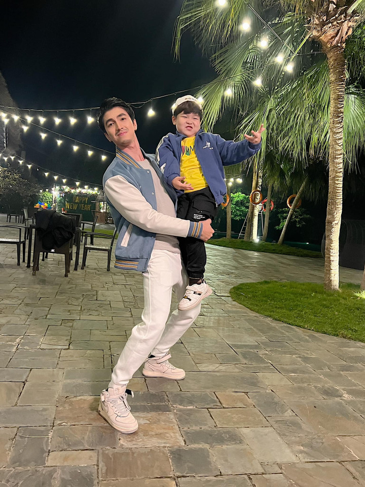 Sao Việt 10/1: Xuân Bắc khóc khi thấy Công Lý trở lại sân khấu Táo quân - 6