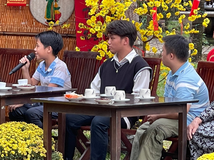 'Bước chân mùa xuân' - chương trình giao lưu đặc biệt chào năm mới Quý Mão 2023 - 2