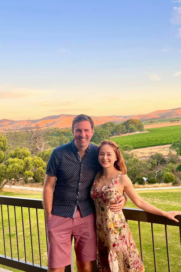 Sao Việt 11/1: Mỹ Tâm đẹp giản dị khi tới thăm viện dưỡng lão nghệ sĩ - 4