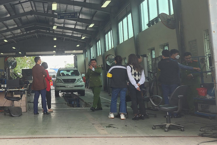 30 trung tâm đăng kiểm trên cả nước phải đóng cửa để phục vụ điều tra - 1
