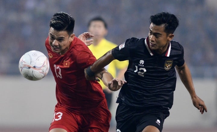 Các trận đấu giữa đội tuyển Việt Nam và Indonesia luôn diễn ra hấp dẫn.