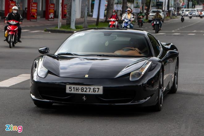 Ferrari 458 Italia hàng hiếm được làm mới ngoại thất tại TP.HCM - 1