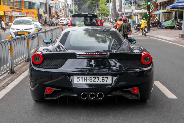 Ferrari 458 Italia hàng hiếm được làm mới ngoại thất tại TP.HCM - 15