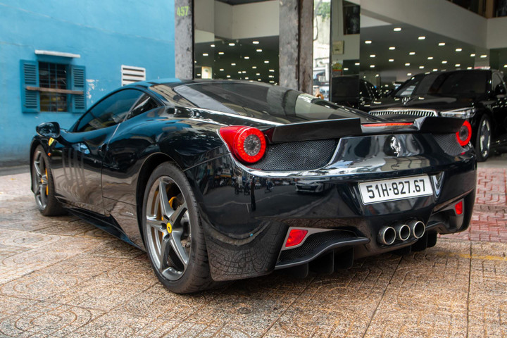 Ferrari 458 Italia hàng hiếm được làm mới ngoại thất tại TP.HCM - 14