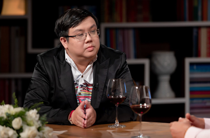 Những sao Việt điêu đứng khi vướng ồn ào tiền nong, quỵt nợ - 7