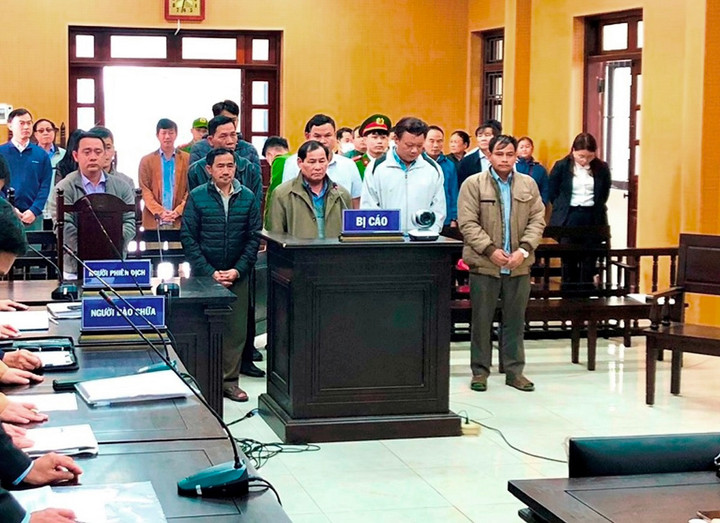 Đền bù dự án thủy điện sai quy định, nguyên bí thư huyện ở Quảng Ngãi lĩnh án tù - 1