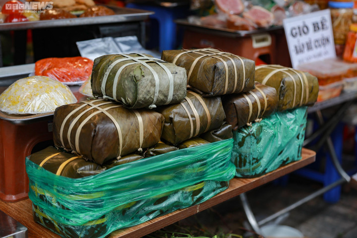 Người Hà Nội tất bật sắm lễ cúng ông Công, ông Táo - 11