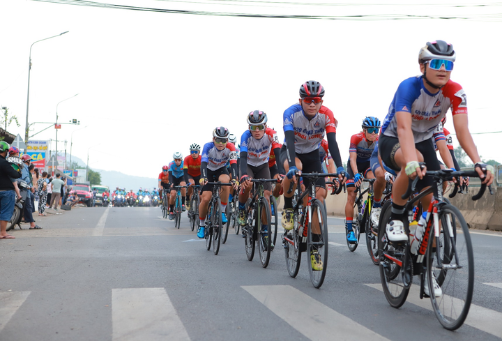 7 chặng đua đầy cảm xúc của giải xe đạp quốc tế TH Bình Dương - 3