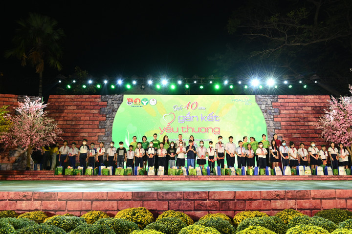 Co.op Food chăm lo Tết cho hơn 500 trẻ em có hoàn cảnh khó khăn - 3