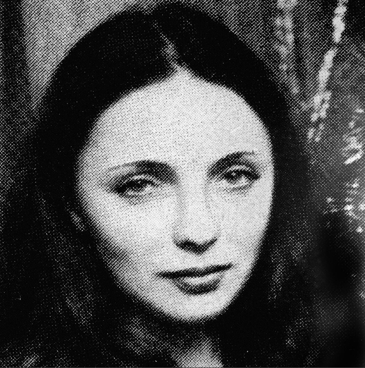 Sống sót kỳ diệu: Cô gái Nga rơi từ độ cao hơn 5km - 4