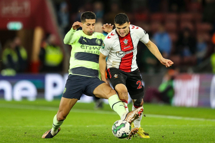 Thua Southampton, Man City bị loại khỏi Cúp Liên đoàn Anh - 1