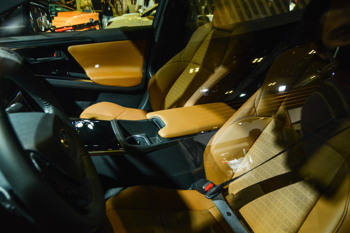 Chi tiết ôtô điện Subaru Solterra, sạc đầy đi hơn 500 km - 11