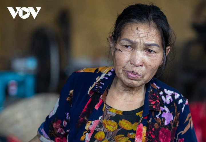 Cảnh tất bật ở làng làm hương khổng lồ Hải Dương ngày cận Tết - 17