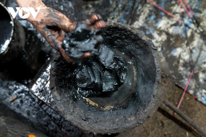 Cảnh tất bật ở làng làm hương khổng lồ Hải Dương ngày cận Tết - 7